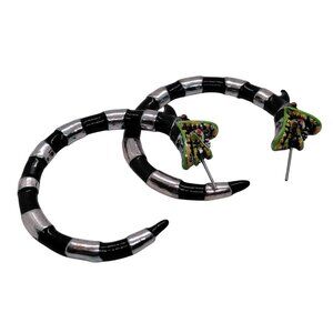 Beetlejuice sandworm earrings black white monster head metal